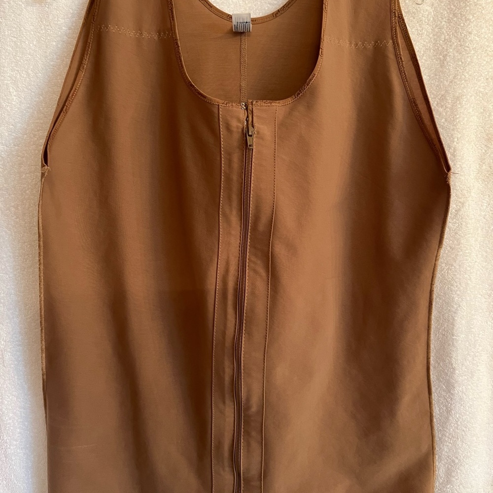 Brand new never use Lipo Express body shaper, size 4XL